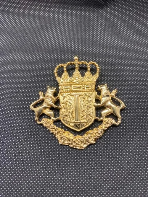 Gold Tone,Coat of Arms,Ivana Trump,Brooch,Pin