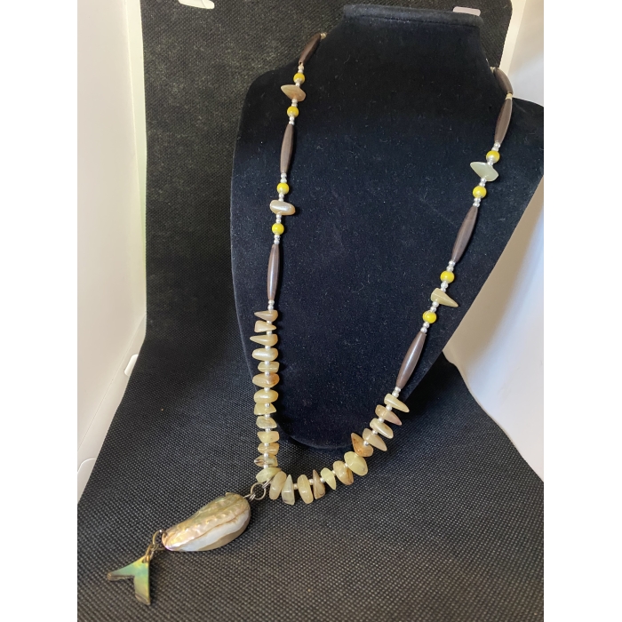 Handmade Natural Stone & Oyster Shell Necklace 15" Length - Image 7
