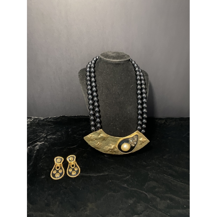 Black & Gold Statement Choker Necklace Faux Pearl & Clear Rhinestones & Earrings - Image 3