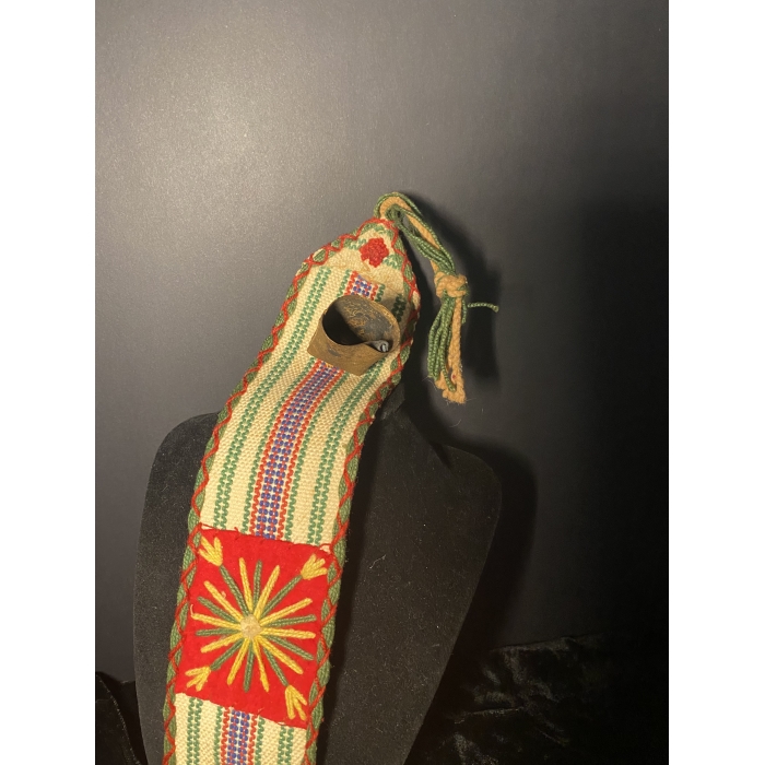 Vintage Native American Handmade 3-Bell Door Pull - Image 3