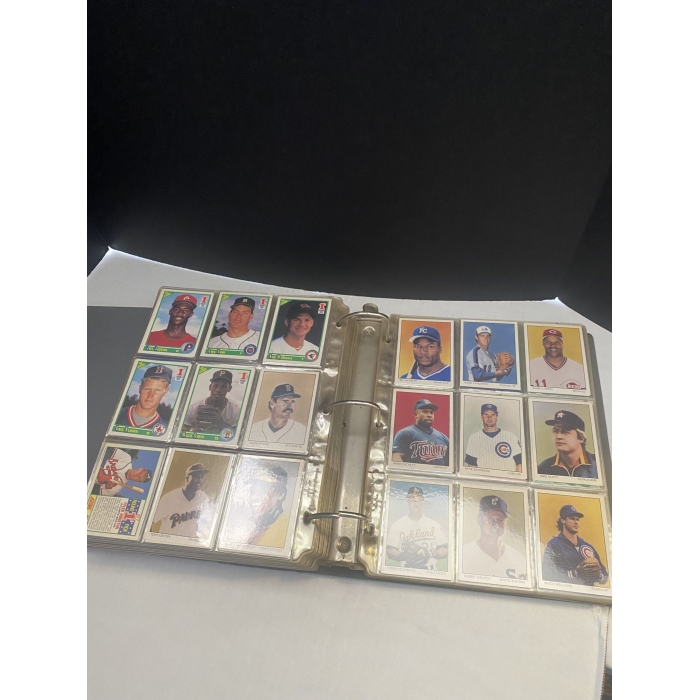 Large Binder 1990 Score Baseball Cards - Image 10