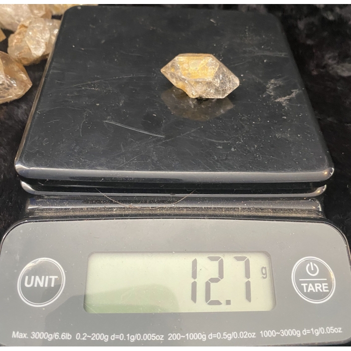 Box Filled with Herkimer Diamonds For Sale- Excavated by hand in the 1960's - Image 7