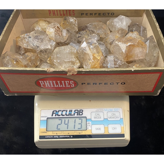 Box Filled with Herkimer Diamonds For Sale- Excavated by hand in the 1960's - Image 4