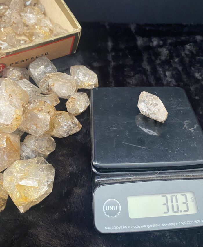 Box Filled with Herkimer Diamonds For Sale- Excavated by hand in the 1960's - Image 10