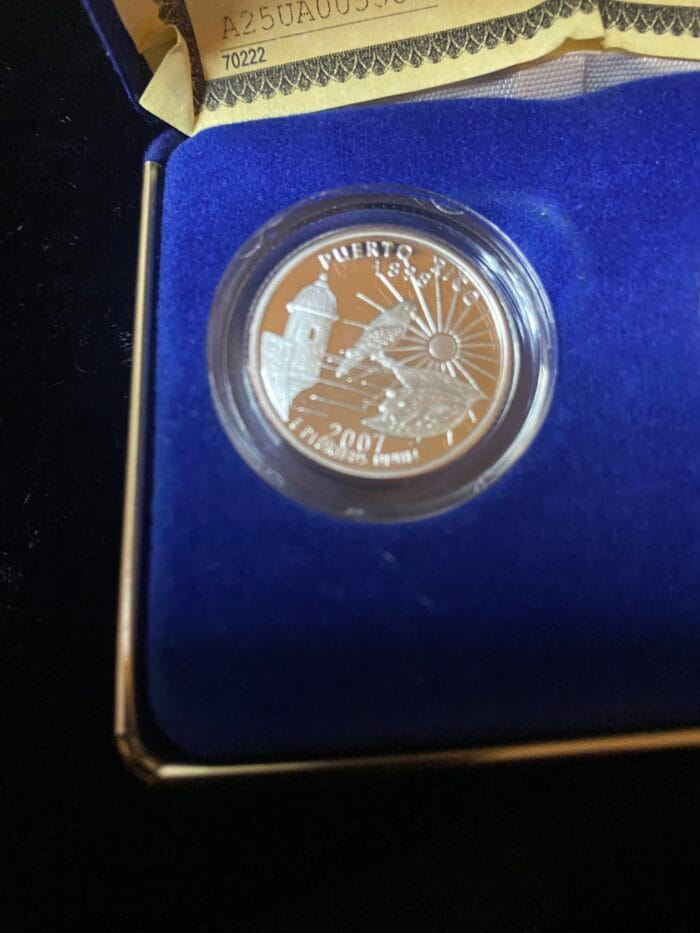 2007 Puerto Rico commemorative coin in blue case