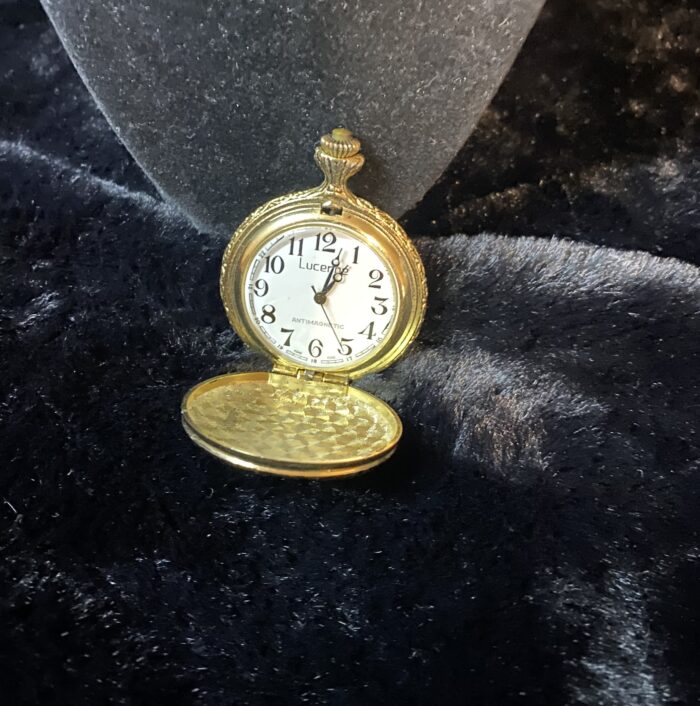 vintage lucerne train quartz pocket watch6